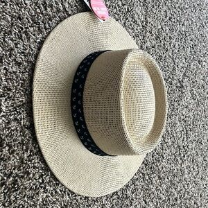Dockers straw hat! Unisex. Navy blue band!